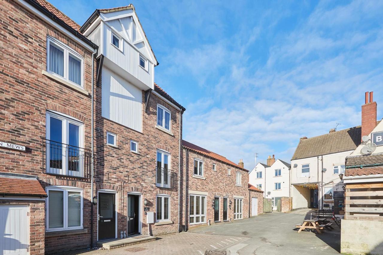 Host & Stay - Black Swan Mews Ripon Exteriör bild